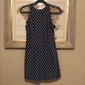 BB DAKOTA fitted keyhole back dress